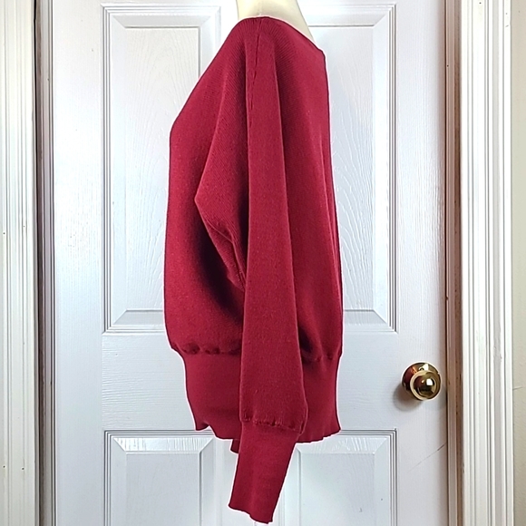 Doleman Sleeves Sweater XL - Picture 5 of 10